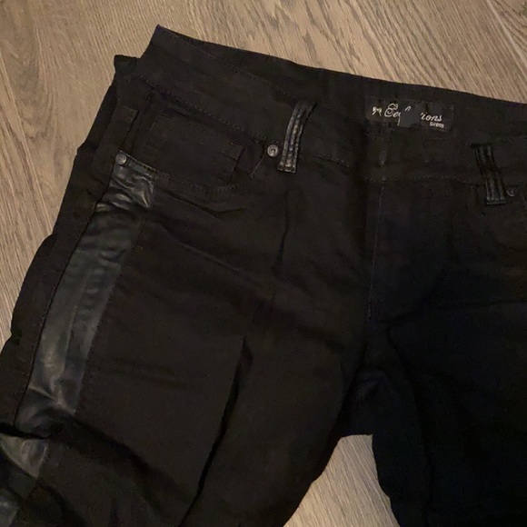 Leather detail black skinny jeans - Picture 2 of 3